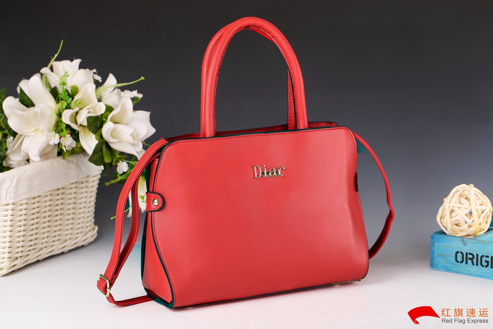 16510255377514.jpg 攝圖網(wǎng)_500766878_時(shí)尚女包(企業(yè)商用)_副本.jpg